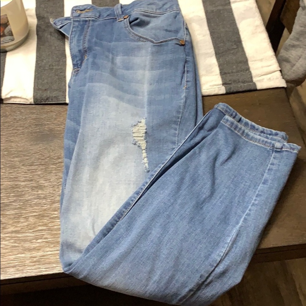 1822 Jegging Light Wash Jeans